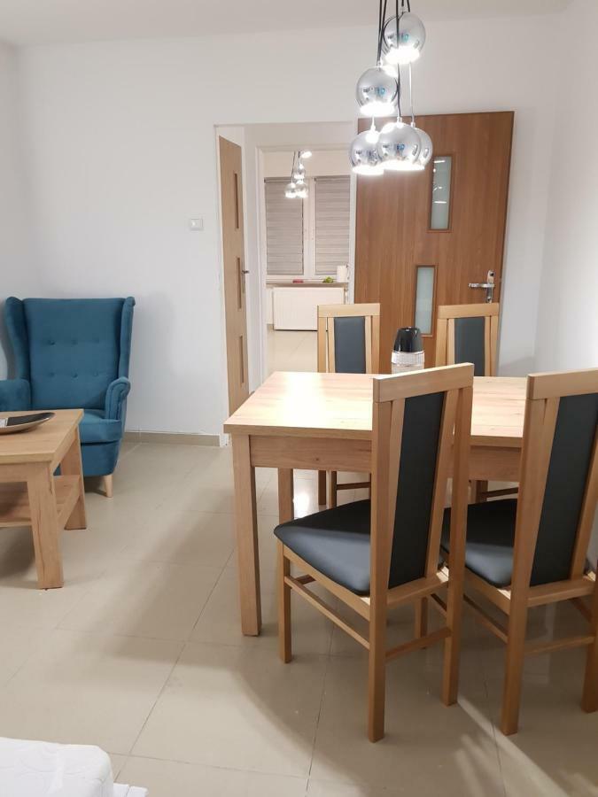 Apartamenty Rest Studio Self Check-In 24H Bytom Zewnętrze zdjęcie