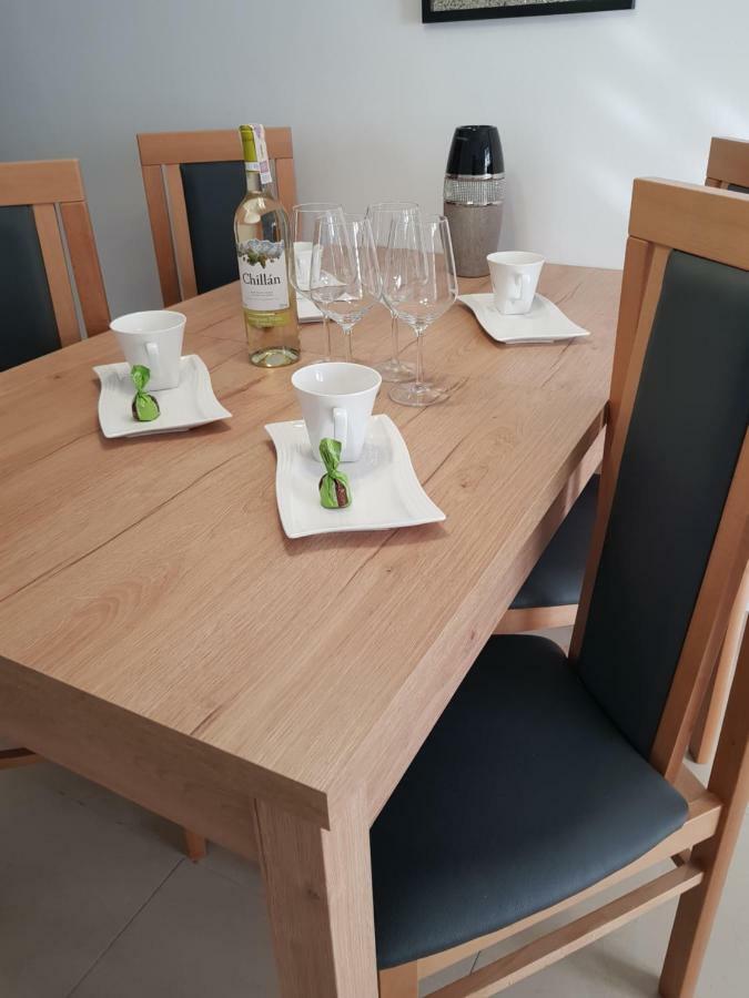 Apartamenty Rest Studio Self Check-In 24H Bytom Zewnętrze zdjęcie