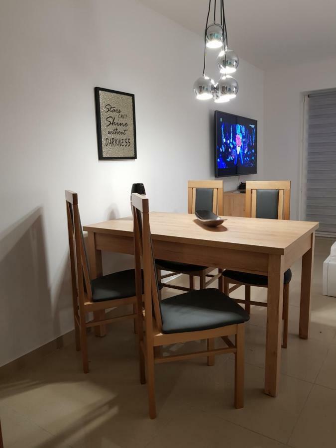 Apartamenty Rest Studio Self Check-In 24H Bytom Zewnętrze zdjęcie